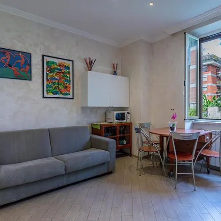 アパート Pamphili ローマ